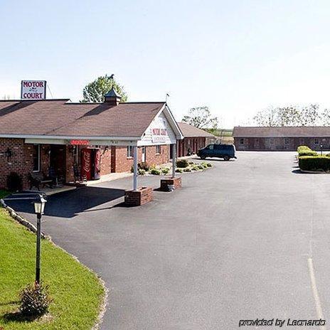 Weathervane Motor Court Motel 2*